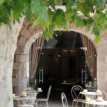 Châteaux Demeures Vallée de L'Arc Trets Esterno foto